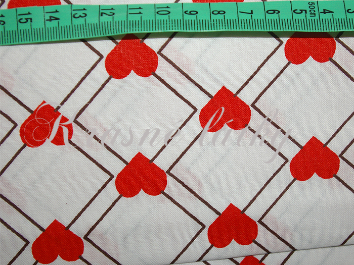 Srdíčka š. 160cm 100% bavlna červená/bílý podklad