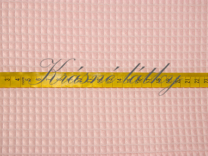 240 x 100 cm II. jakost Vaflové piké bílá 100 % bavlna š. 240 cm, pevná látka