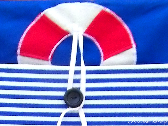 Námořnický kapsář - kapsář můžeme ušít i ke školní lavici