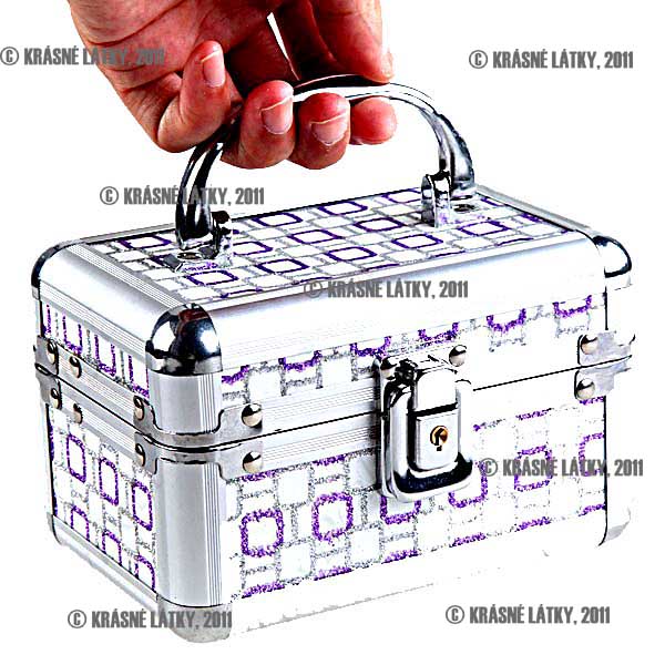 Kosmetický kufřík 16