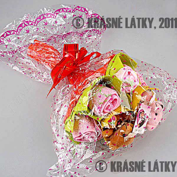 Kytice čtyř růží s medvídkami - bavlněný ručník