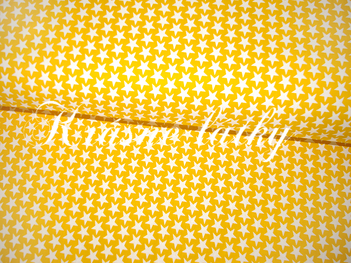 Hvězdy žluté, ostré drobné hvězdičky - 100% bavlna, š. 160 cm, 120 g/m2