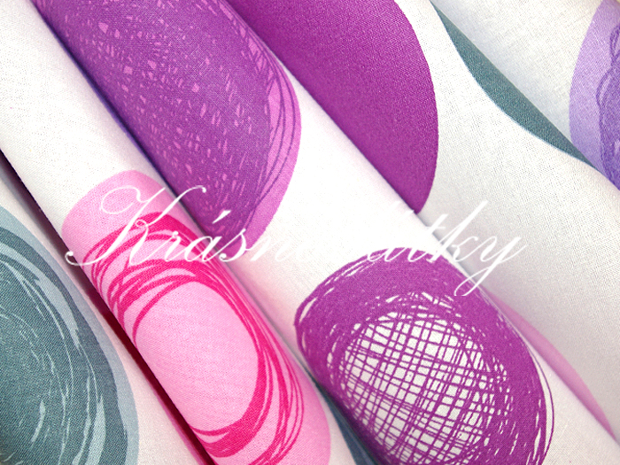 Klubíčka fialová - šíře 240 cm velmi pěkná kvalita