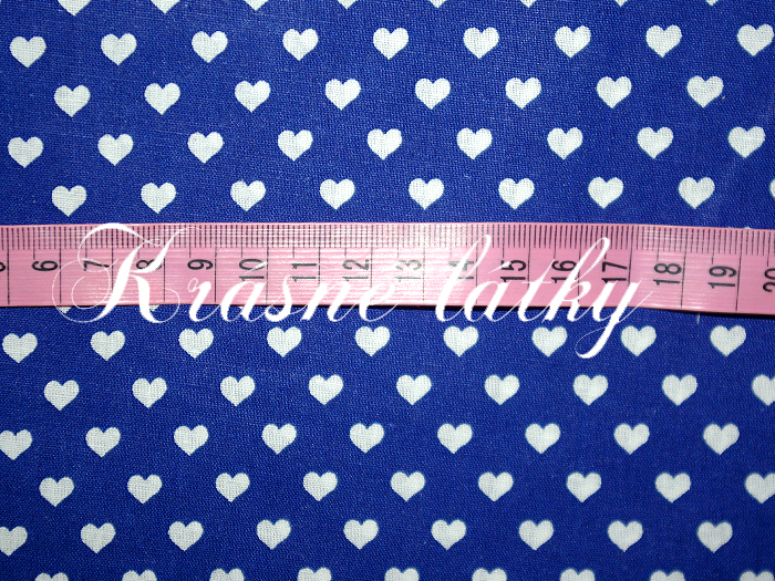 srdíčka, bavlněné látky - metráž š. 140cm, gramáž 135g/m2 modrá