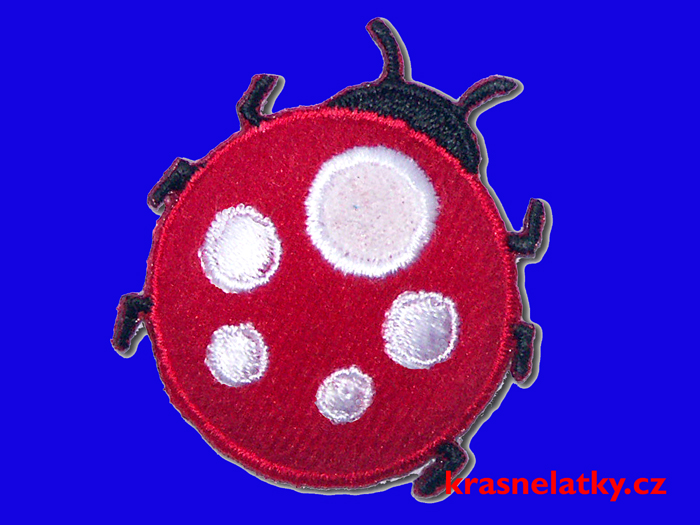 Trojrozměrná nažehlovačka beruška 