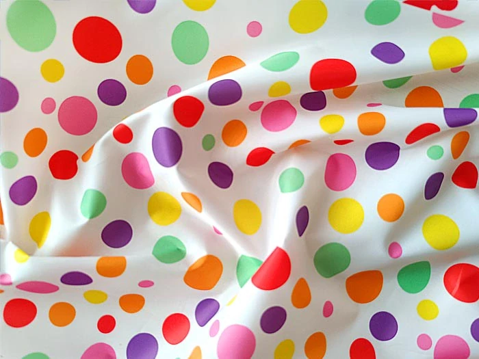 Multi puntík, bavlněná látka, metráž š. 160 cm, gramáž 150g/m2, 100% bavlna, látky metráž