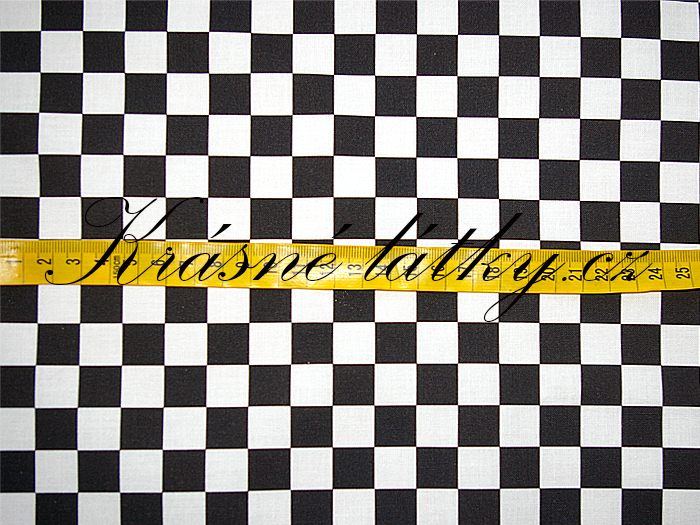 Šachovnice černá 1,5 cm - bavlněné plátno š. 160 cm 150 gr/m2,pěkná kvalita