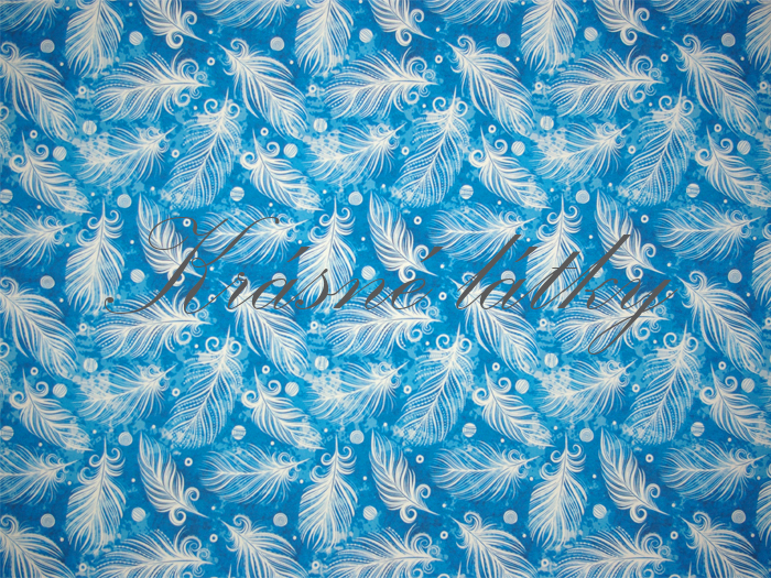 Bílá pírka na modré - 97 % bavlna, 3 % elastan, š. 155 cm, 290 g/m2