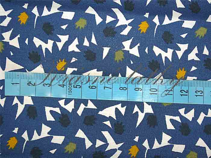 Bavlněná látka geometrický vzor – modrá