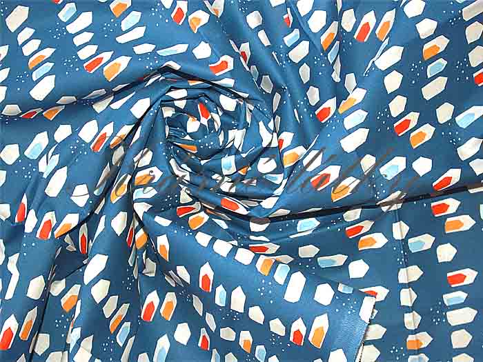 Bavlněná látka s geometrickým, abstraktním vzorem na modré - 100% bavlna, š. 150 cm, 115 g/m2, látky metráž