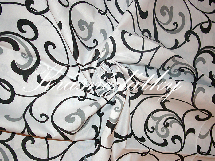 Ornamenty bílý podklad - šíře 220 cm