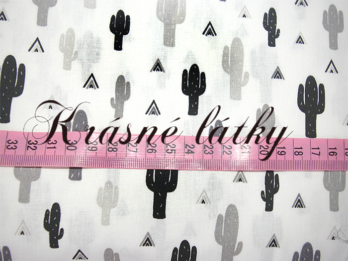 Kaktusy š.150 cm, 100% bavlna, sněhově bílý podklad, atest pro děti do tří let 
