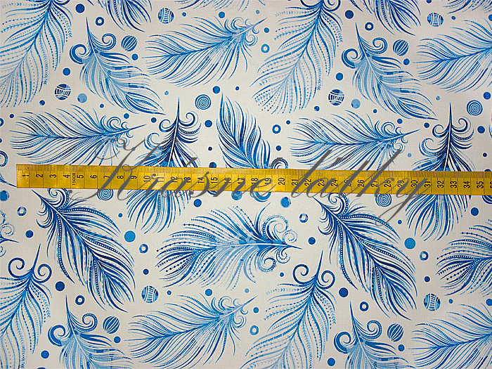 Modrá pírka na bílé - 97 % bavlna, 3 % elastan, š. 155 cm, 290 g/m2