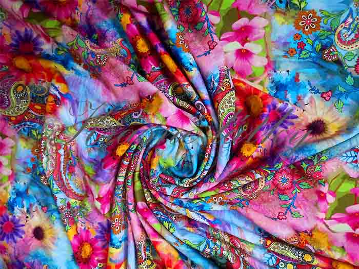 Látka viskóza, paisley květiny fuchsie – viskóza, lykra, š. 150 cm, 220 g/m2