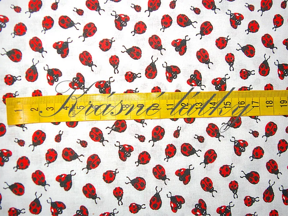 Berušky - 100% bavlna, š. 140 cm, 130 g/m2