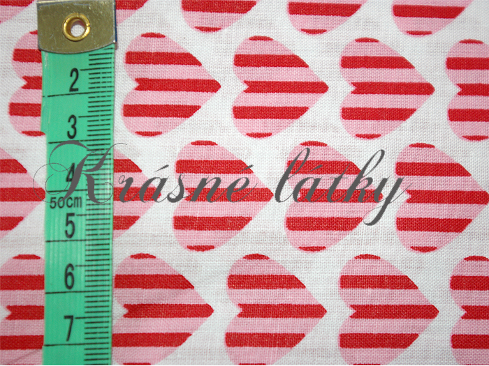 Srdíčka š. 160cm 100% bavlna červená/bílý podklad