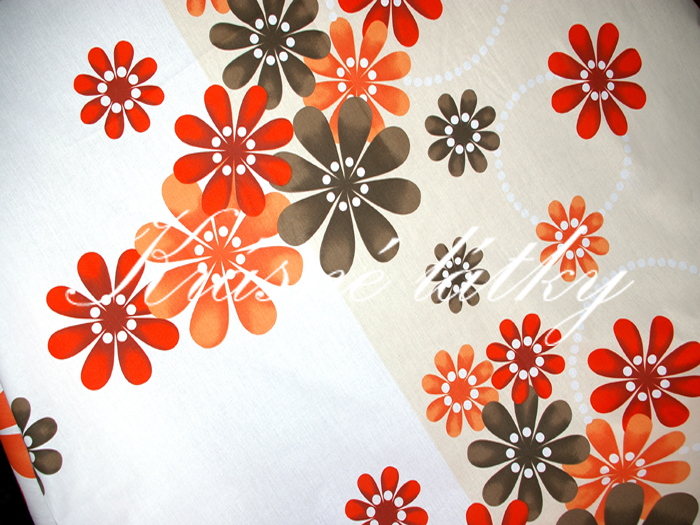 Kytičky s proužkem, šíře látky 240 cm, 100% bavlna, skvělé na povlečení