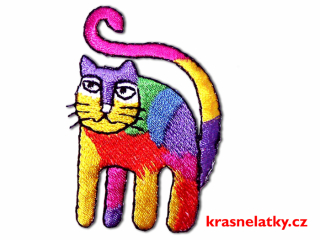 Nažehlovačka kočička v krásných zářivých barvách
